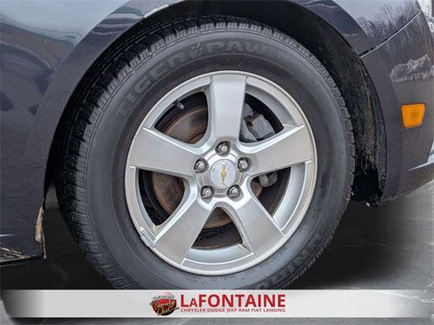 Used 2014 Chevrolet Cruze LT image 29