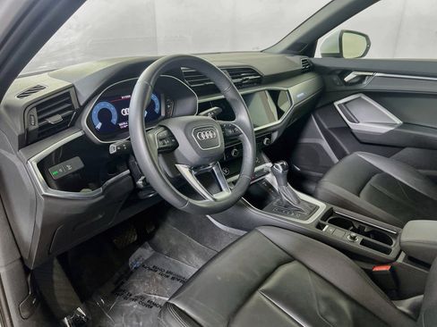 Used 2022 Audi Q3 2.0T Premium Plus w/ Premium Plus Package AWD/4WD image 9