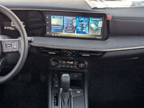 New 2026 Nissan Kicks SV image 22