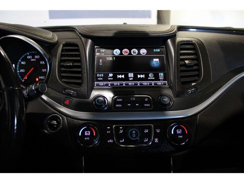 Used 2019 Chevrolet Impala LT image 29