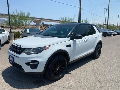 Used 2016 Land Rover Discovery Sport HSE AWD/4WD image 11