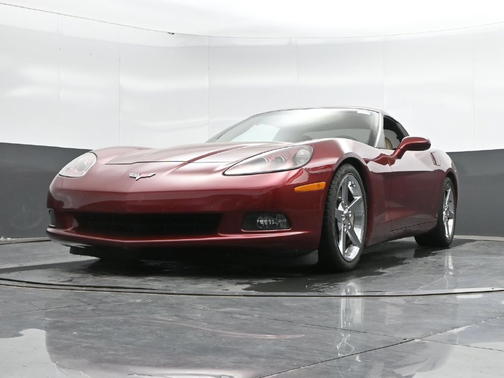 Used 2007 Chevrolet Corvette Coupe w/ Preferred Equipment Group RWD image 35