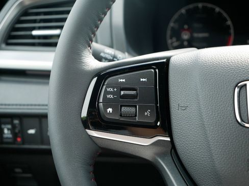 New 2026 Honda Odyssey Sport-L image 9