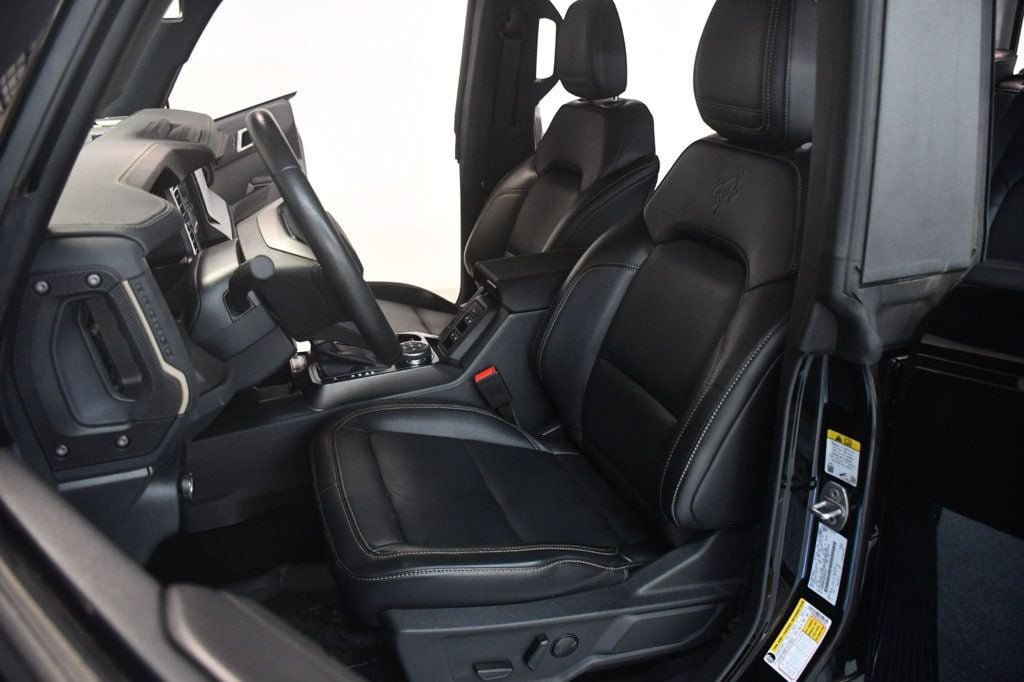 Used 2025 Ford Bronco Badlands AWD/4WD image 35