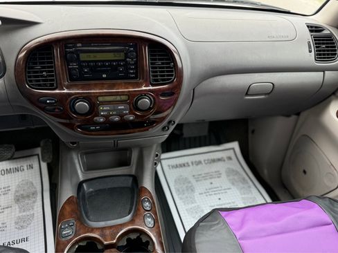 Used 2002 Toyota Sequoia Limited image 12
