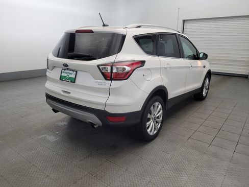 Used 2017 Ford Escape Titanium FWD image 9