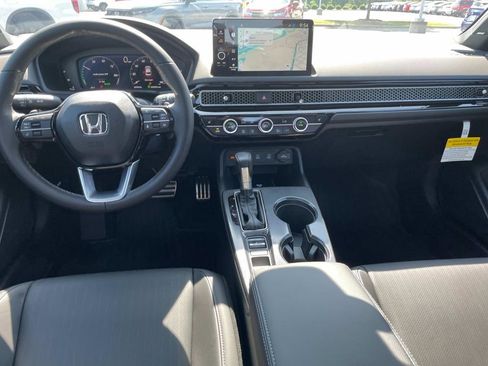 Certified 2025 Honda Civic Sport image 11