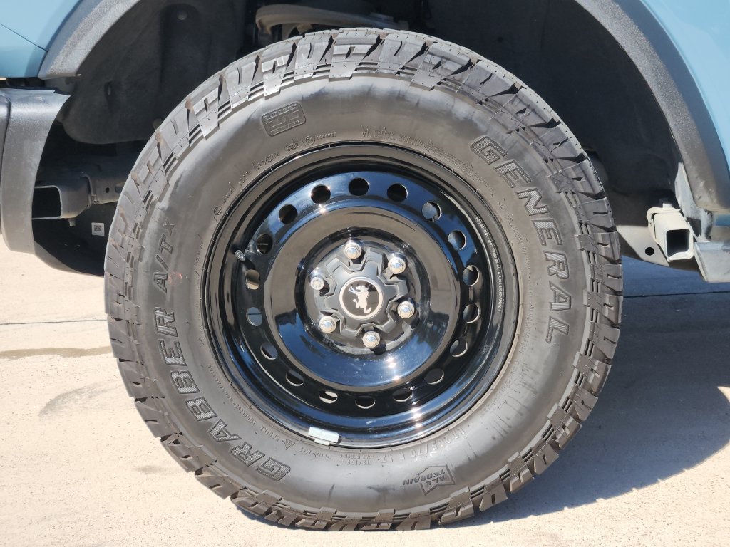 Used 2023 Ford Bronco Black Diamond AWD/4WD image 19