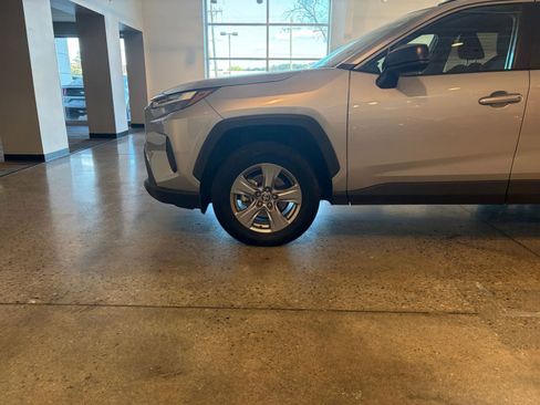 Used 2025 Toyota RAV4 LE image 29