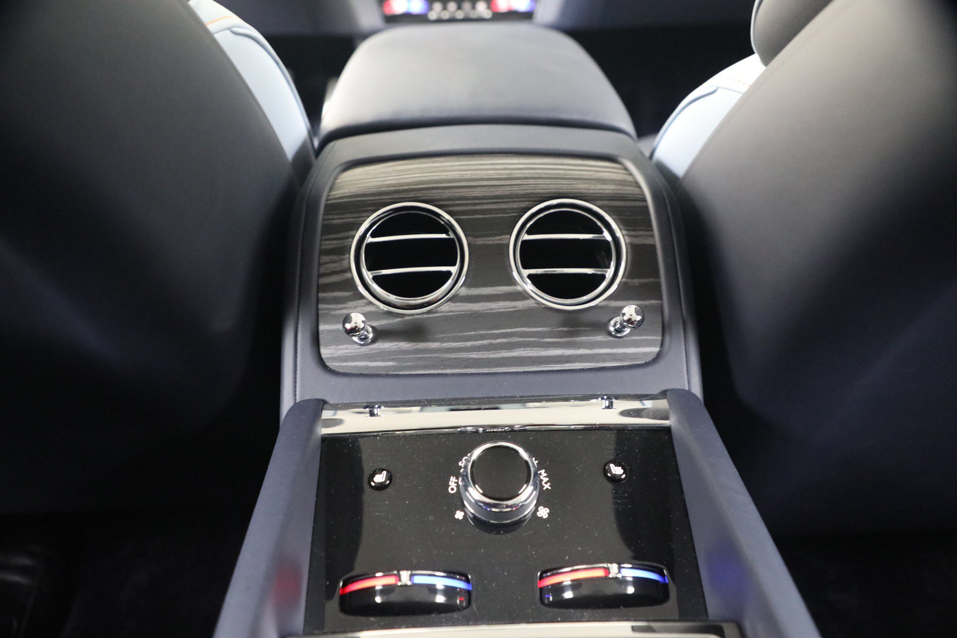 Certified 2024 Rolls-Royce Spectre w/ Spectre Launch Package AWD/4WD image 28