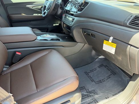 New 2026 Honda Ridgeline RTL image 15