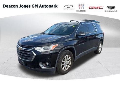 Used 2018 Chevrolet Traverse LT AWD/4WD image 1