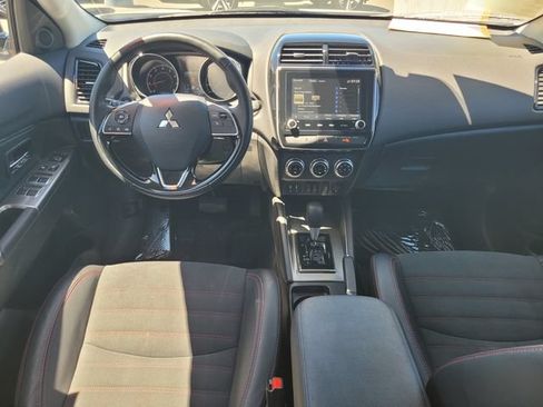 Used 2024 Mitsubishi Outlander Sport SE AWD/4WD image 16