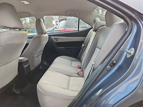 Used 2014 Toyota Corolla LE image 12
