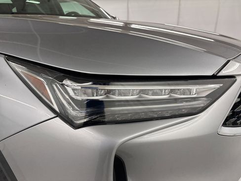 Used 2023 Acura MDX SH-AWD w/ Technology Package image 11