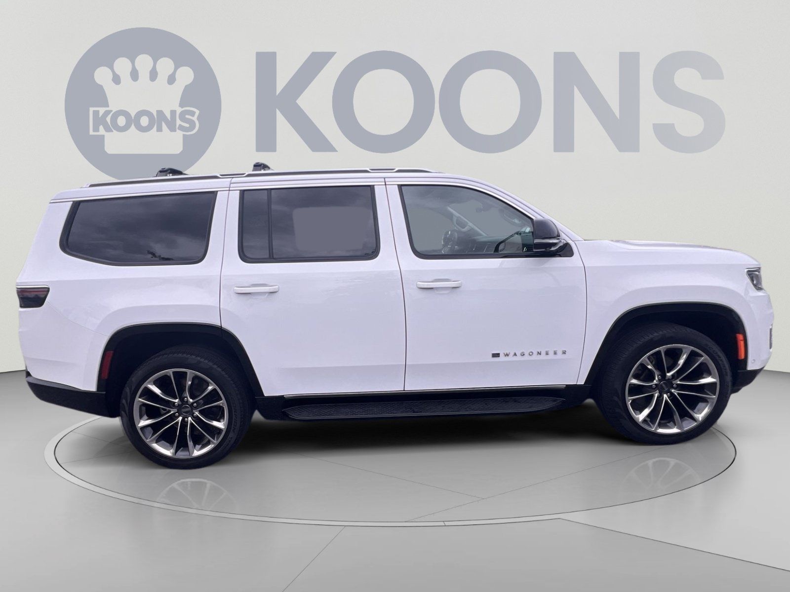 Used 2023 Jeep Wagoneer Series II w/ Convenience Group I AWD/4WD image 8
