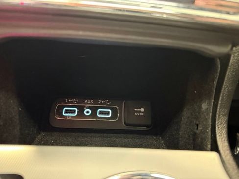 Used 2018 Jeep Grand Cherokee SRT AWD/4WD image 32