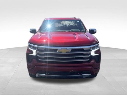 Certified 2025 Chevrolet Silverado 1500 High Country AWD/4WD image 7