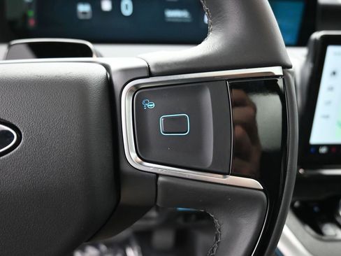 New 2025 Ford Expedition Tremor image 30