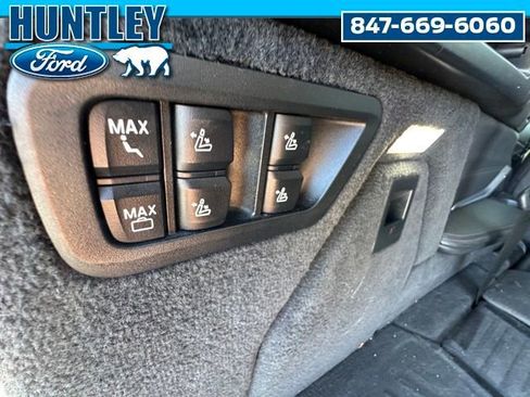 Used 2023 BMW X7 xDrive40i w/ Premium Package AWD/4WD image 10