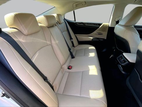 Used 2021 Lexus ES 350 w/ Premium Package FWD image 19