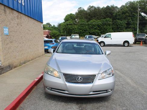 Used 2009 Lexus ES 350 FWD image 2