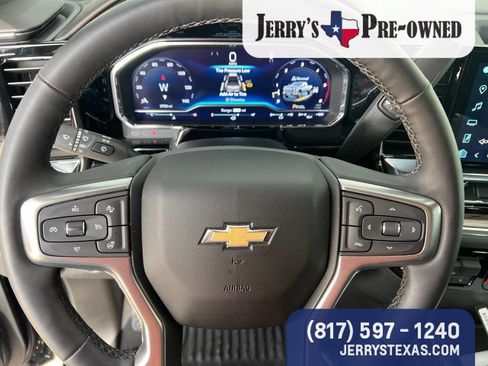 Used 2024 Chevrolet Silverado 3500 LT w/ Convenience Package AWD/4WD image 12