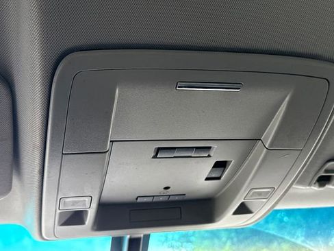 Used 2019 Chevrolet Silverado 3500 LT w/ LT Convenience Package image 19