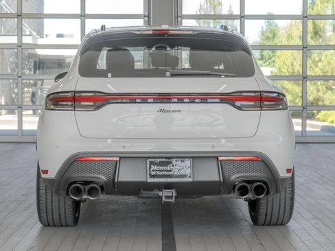 Used 2023 Porsche Macan AWD/4WD image 14