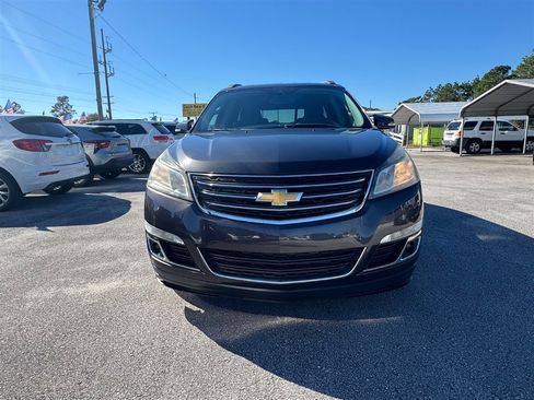 Used 2015 Chevrolet Traverse LT image 9