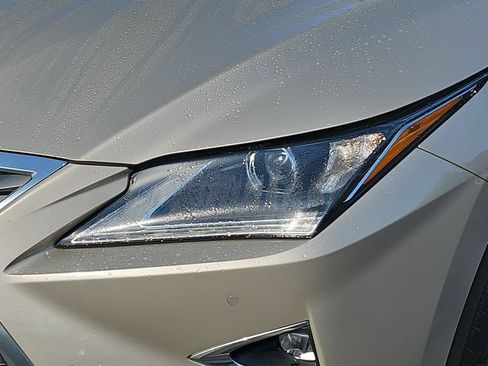 Used 2019 Lexus RX 350 FWD w/ Premium Package image 32