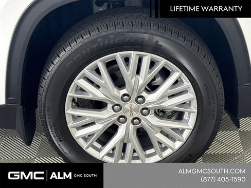 New 2026 GMC Acadia Elevation w/ Elevation Premium Package FWD image 14