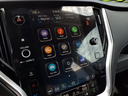 Certified 2025 Subaru Outback Premium w/ Popular Package #1A image 38