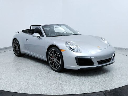 Used 2017 Porsche 911 Carrera 4S image 7