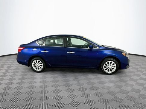 Used 2019 Nissan Sentra SV FWD image 11