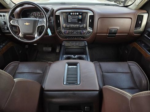 Used 2019 Chevrolet Silverado 2500 High Country w/ Duramax Plus Package AWD/4WD image 6