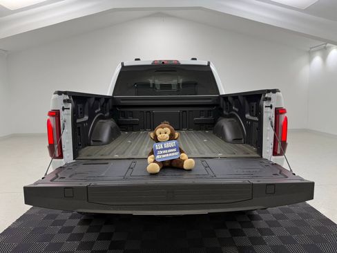 Used 2025 Ford F150 Raptor AWD/4WD image 9