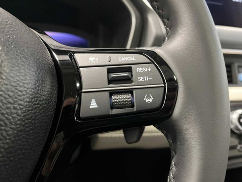 Used 2026 Honda Pilot Touring image 15