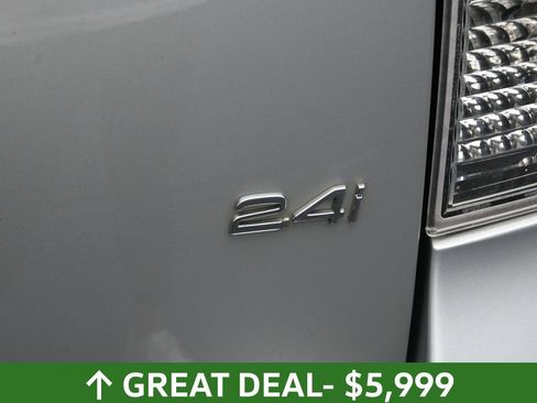 Used 2008 Volvo V50 2.4i image 29