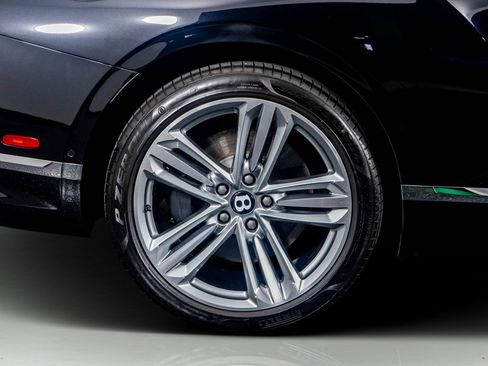 Used 2023 Bentley Continental GT V8 image 10