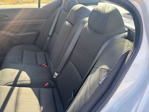 Used 2025 Nissan Altima 2.5 SV image 37