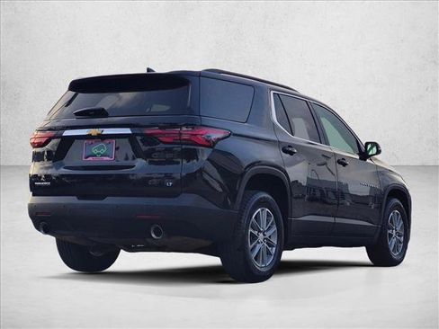 Certified 2023 Chevrolet Traverse LT FWD image 5