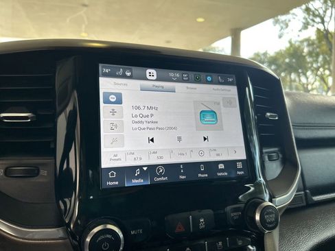 Used 2022 RAM 3500 Laramie w/ Max Tow Package image 7