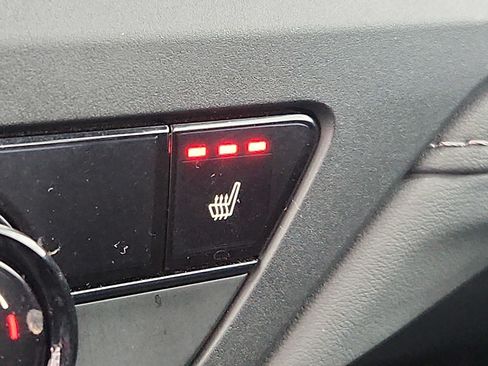 Certified 2023 Honda Accord EX image 25