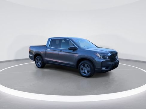 Used 2022 Honda Ridgeline RTL-E image 2