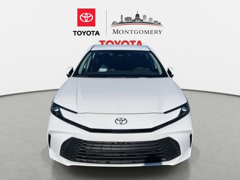 New 2026 Toyota Camry LE FWD image 8