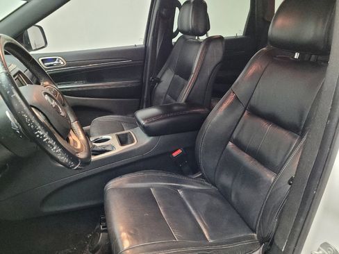 Used 2016 Jeep Grand Cherokee Limited RWD image 17