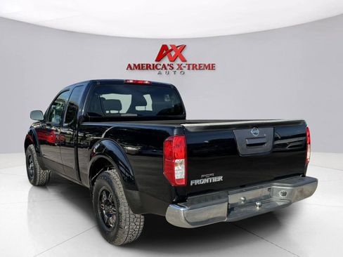 Used 2015 Nissan Frontier S RWD image 4