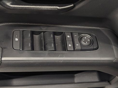 New 2025 Toyota Tacoma SR image 19