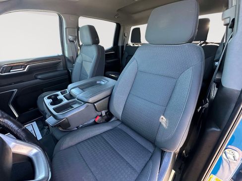 Used 2022 GMC Sierra 1500 Elevation image 23